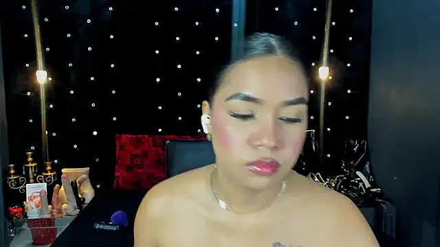 MiaWolton online show from 02.24.26