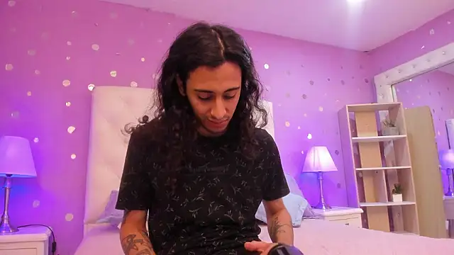 Snapshot of Goldentemptation_ chatting on 02.17.26 Goldentemptation online show from 02.17.26