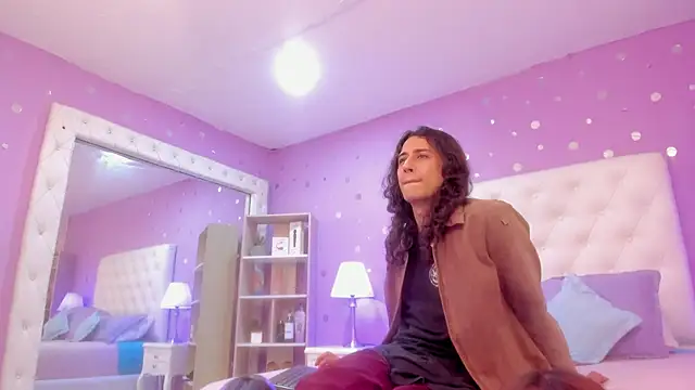 Snapshot of Goldentemptation_ chatting on 02.25.26 Goldentemptation online show from 02.25.26