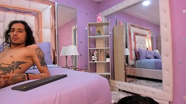 Goldentemptation  online show from 04.27.26