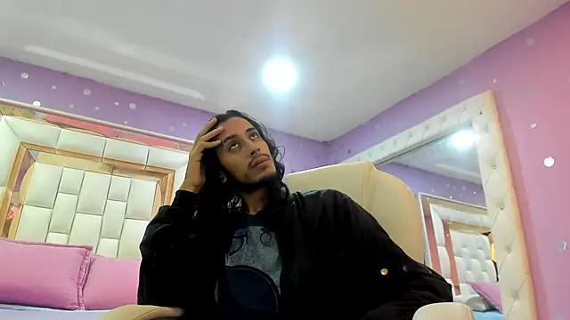 Goldentemptation  online show from 06.22.26