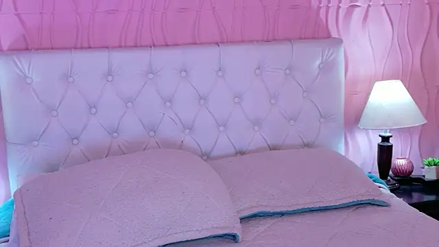 Mia Cherry   online show from 06.19.26
