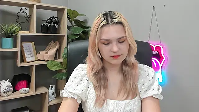 SweetLilyxo online show from 07.27.26