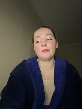 lolamur  online show from 02.04.26