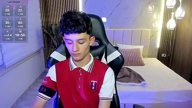 Patrick Howland  online show from 02.16.26