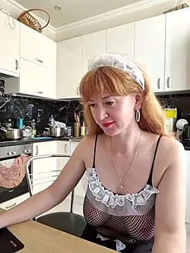 LanaBananaa  online show from 04.20.26