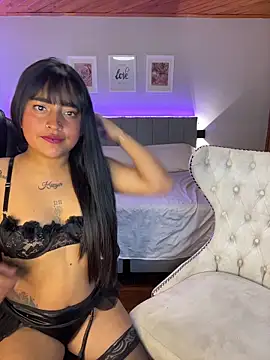 Annie Alicee online show from 05.23.26