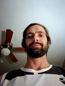 Snapshot of whitebird2026 chatting on 02.08.26 whitebird2026 online show from 02.08.26