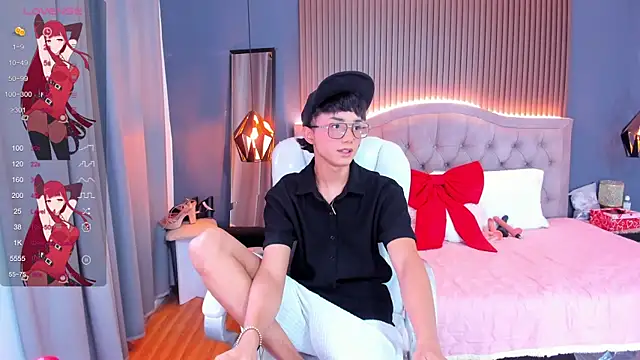 Snapshot of Noa_03 chatting on 06.20.26 Noa 03 online show from 06.20.26
