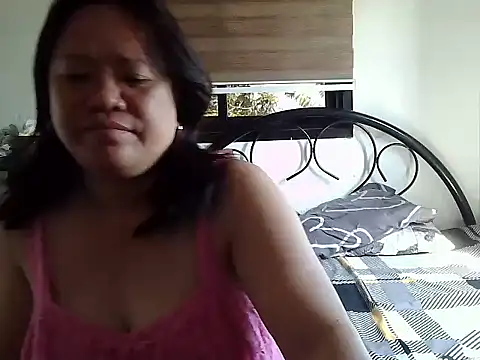 yummychubby29 online show from 02.21.26