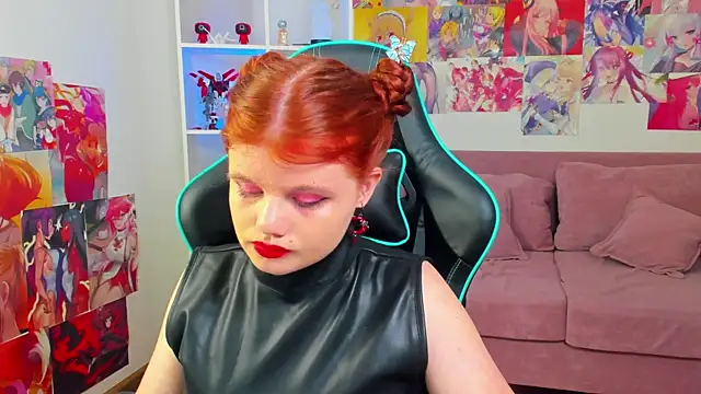 Snapshot of ChloeHalses chatting on 08.01.26 ChloeHalses online show from 08.01.26