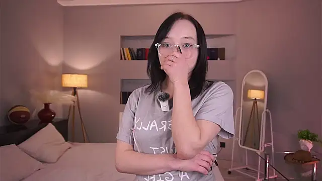 Snapshot of HannaHayles chatting on 02.03.26 HannaHayles online show from 02.03.26