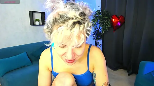 Snapshot of strip_dancer chatting on 03.01.26 strip dancer online show from 03.01.26