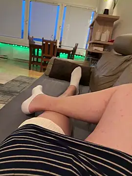 hungryMaya online show from 02.25.26