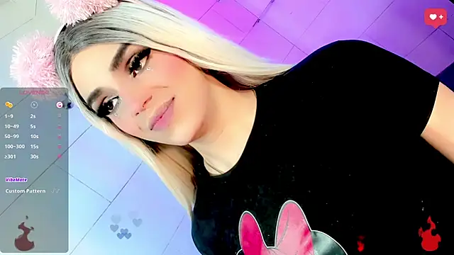 Snapshot of Maddye_Fox chatting on 06.17.26 Maddye Fox online show from 06.17.26