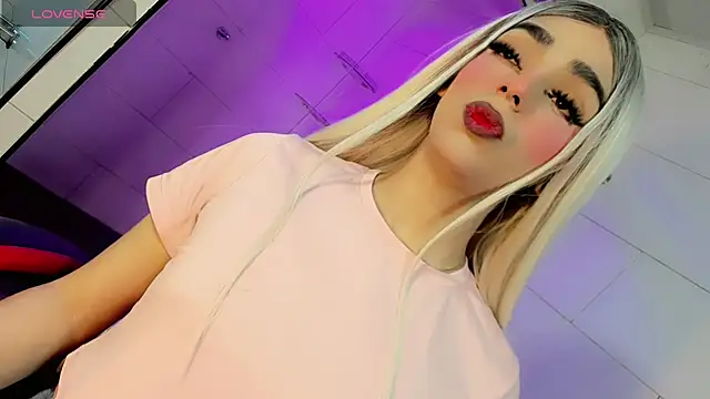 Snapshot of Maddye_Fox chatting on 07.01.26 Maddye Fox online show from 07.01.26