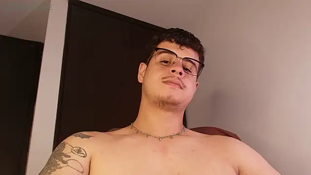 Snapshot of BjornSteel chatting on 03.17.26 BjornSteel online show from 03.17.26