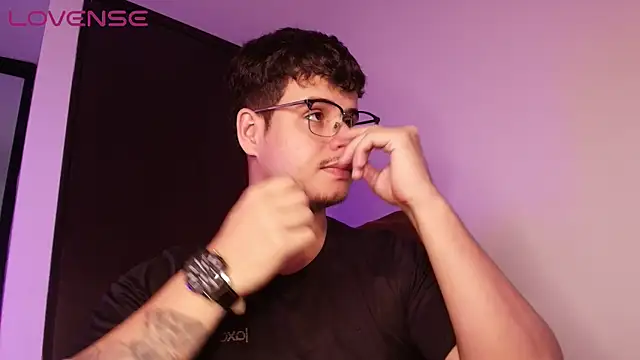 Snapshot of BjornSteel chatting on 03.20.26 BjornSteel online show from 03.20.26