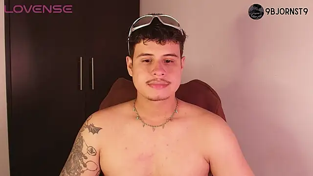 Snapshot of BjornSteel chatting on 03.21.26 BjornSteel online show from 03.21.26