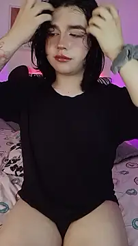 Daniellesins1 online show from 03.02.26