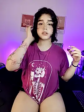 Daniellesins1 online show from 03.26.26