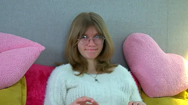 MilaMaelis online show from 03.07.26