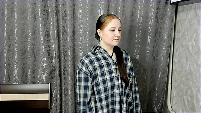 Snapshot of RuddyArmoire chatting on 02.03.26 RuddyArmoire online show from 02.03.26