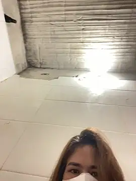 Miu Xinh online show from 04.26.26
