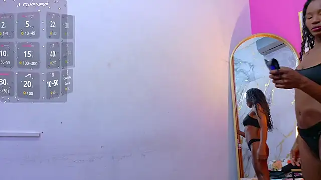 tightlittleebony online show from 04.04.26