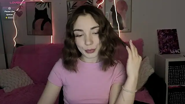 Adriennes online show from 03.11.26