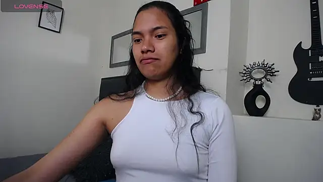 Julieta Parker online show from 05.27.26
