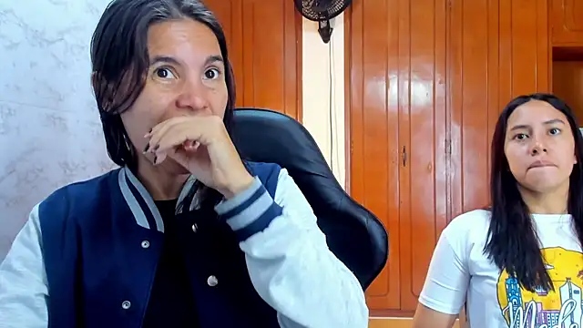 Emily and Soffy online show from 03.17.26