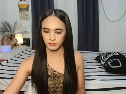 Gwenstacy30 online show from 03.10.26