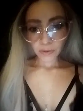 Snapshot of Katestar77 chatting on 03.27.26 Katestar77 online show from 03.27.26