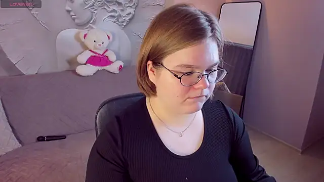 MaryFloree online show from 02.11.26