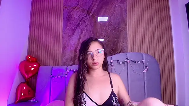 sarita blondi online show from 04.27.26