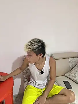 MaxyRyan online show from 05.02.26
