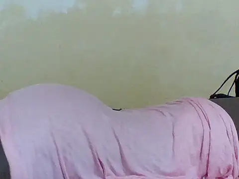 petitelavishey online show from 03.18.26