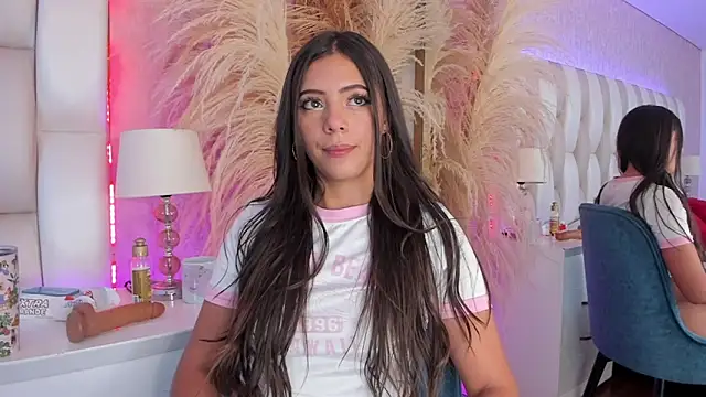 Sophi rae online show from 04.21.26