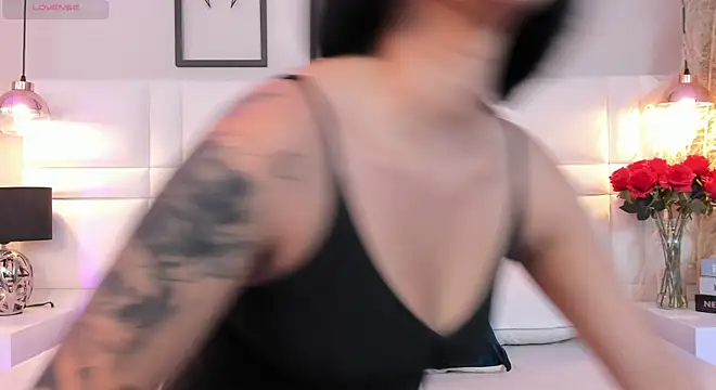 RaquelHyde  online show from 06.09.26