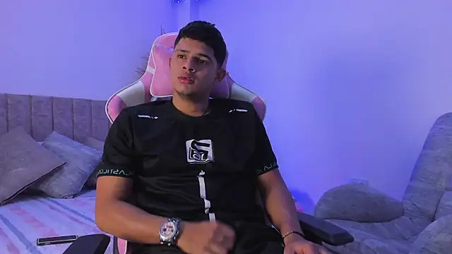 Adrian Prime  online show from 06.12.26