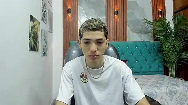 Snapshot of Asher_costa chatting on 03.29.26 Asher costa online show from 03.29.26