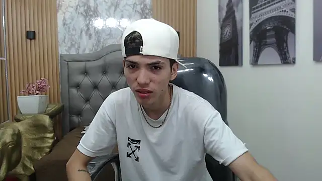 Snapshot of Asher_costa chatting on 04.10.26 Asher costa online show from 04.10.26