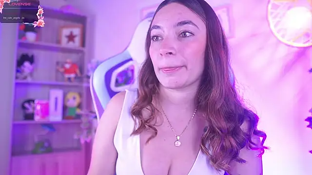 Snapshot of issa_monterrey_ chatting on 02.17.26 issa monterrey online show from 02.17.26