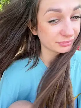 Snapshot of Amy_Amely chatting on 06.18.26 Amy Amely online show from 06.18.26