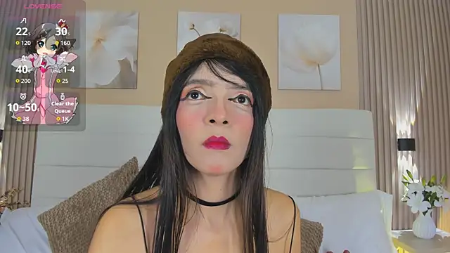 Snapshot of LisaLain chatting on 05.22.26 LisaLain online show from 05.22.26