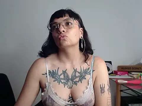 LanaGodard online show from 03.05.26