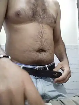 Snapshot of papidarrysoy chatting on 05.16.26 papidarrysoy online show from 05.16.26