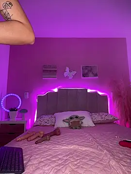 Snapshot of SofiaSiren chatting on 03.14.26 SofiaSiren online show from 03.14.26