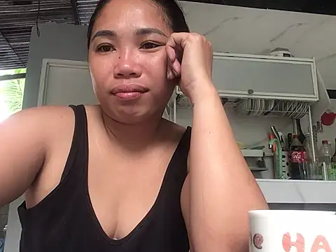 Snapshot of lady_candy85 chatting on 04.22.26 lady candy85 online show from 04.22.26